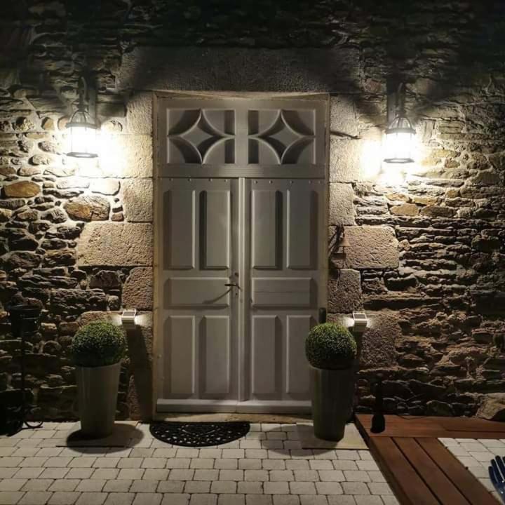 La Ménardière Serenitatis chambre d'hôtes petit déjeuner compris Corseul Extérieur photo